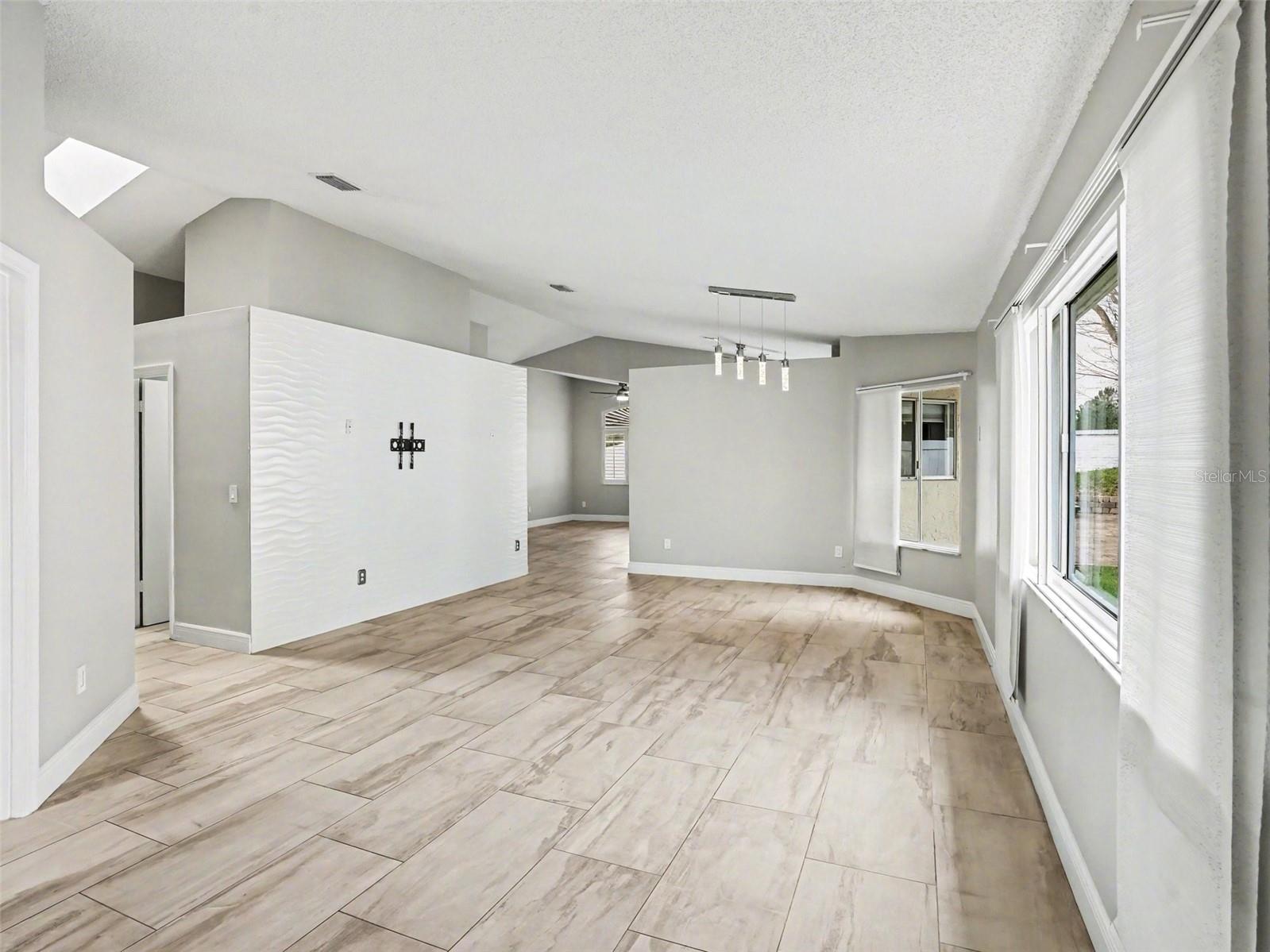 14564 HUNTINGFIELD DR, ORLANDO, FL, 32824