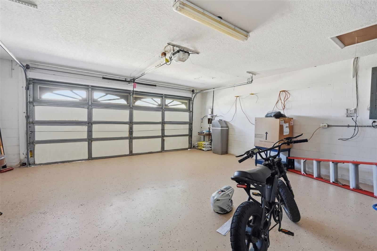 1775 STABLE TRL, PALM HARBOR, FL, 34685