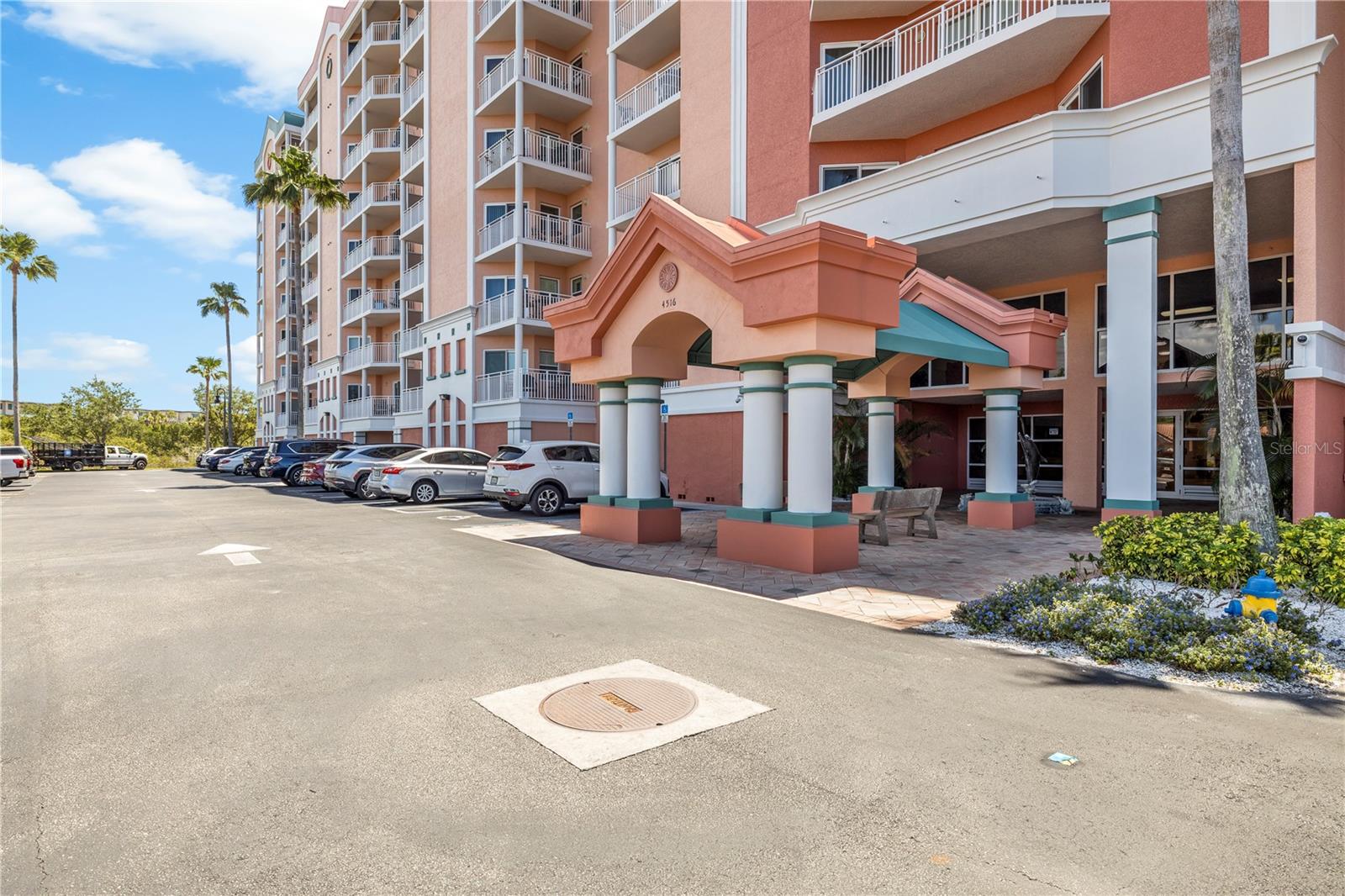 4516 SEAGULL DR #302, NEW PORT RICHEY, FL, 34652