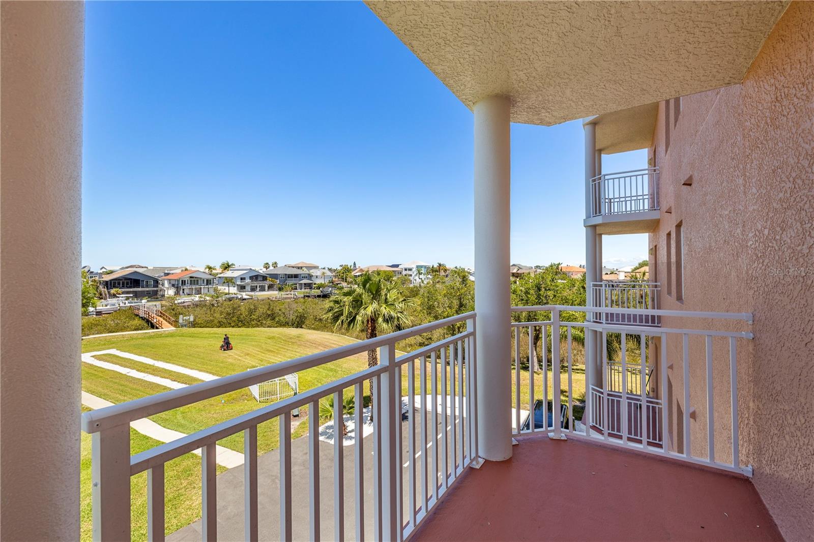 4516 SEAGULL DR #302, NEW PORT RICHEY, FL, 34652