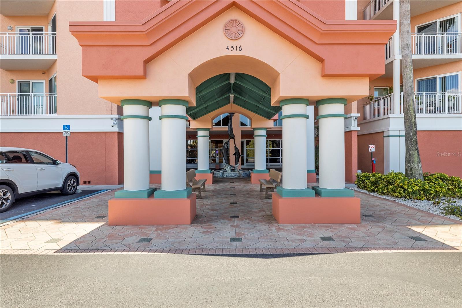 4516 SEAGULL DR #302, NEW PORT RICHEY, FL, 34652