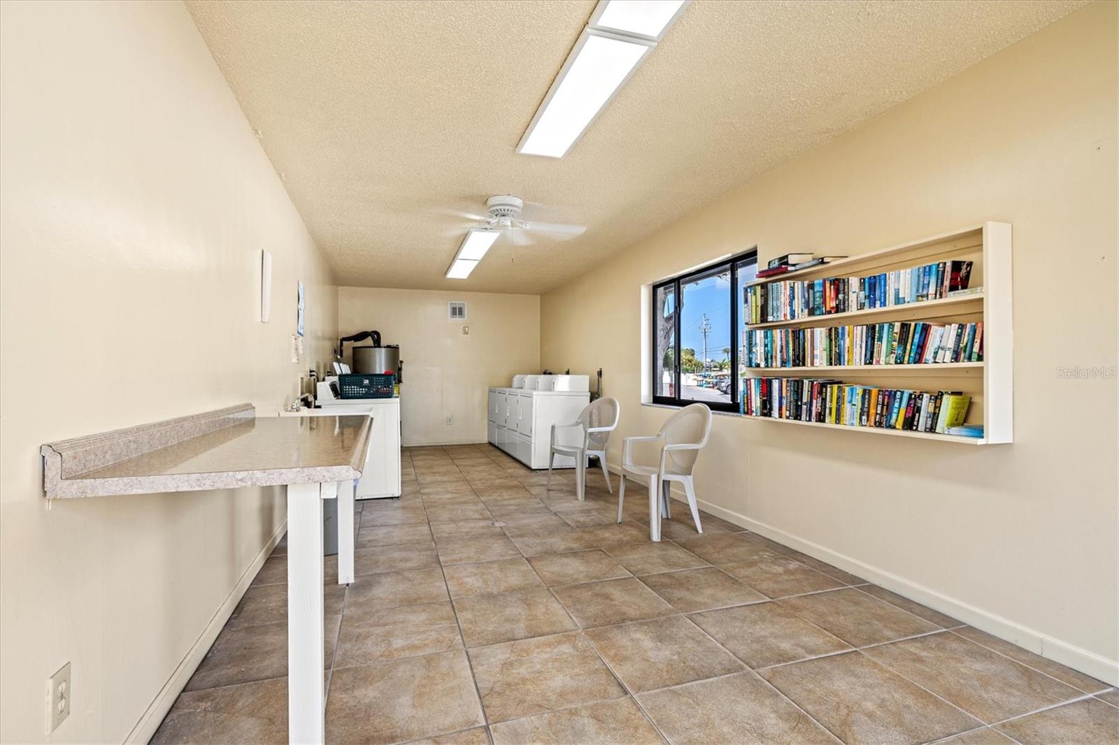 1654 STICKNEY POINT RD #54-201, SARASOTA, FL, 34231