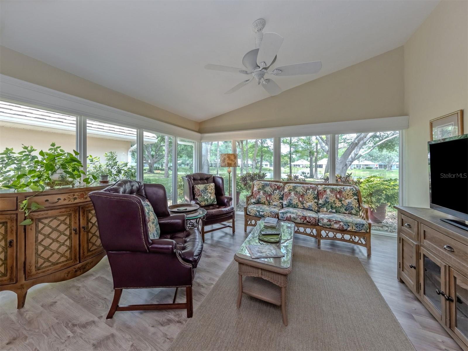 525 CLUBSIDE CIRCLE CIR #53, VENICE, FL, 34293