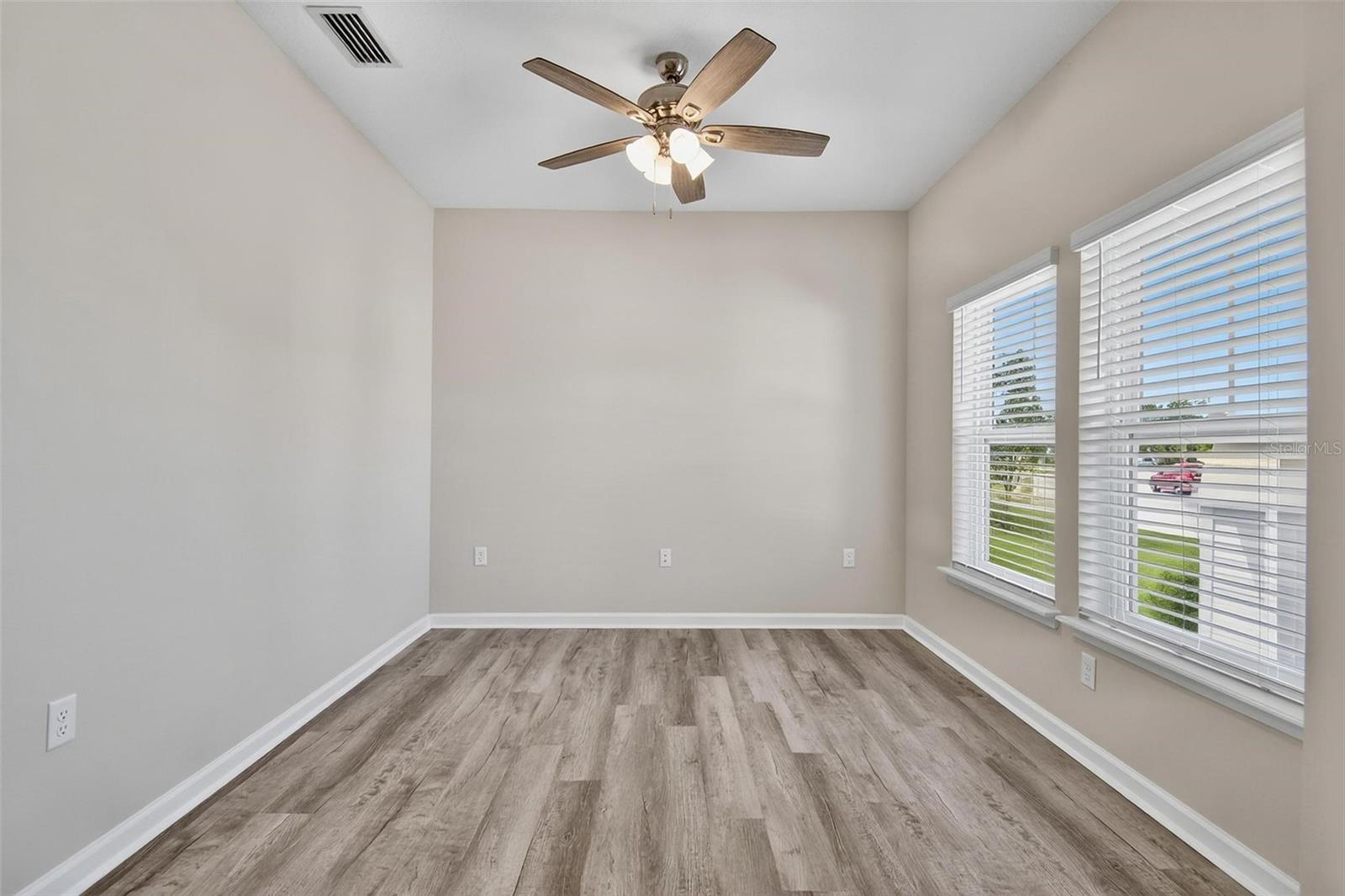 124 WOOD STORK LN, PALM COAST, FL, 32164