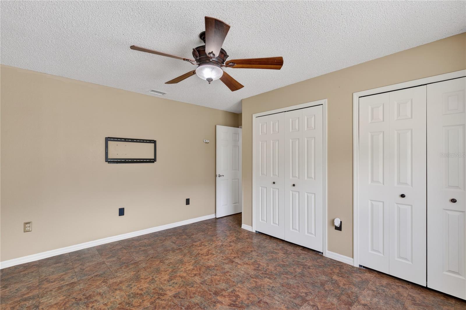 25302 GLEN EAGLES ST, SORRENTO, FL, 32776