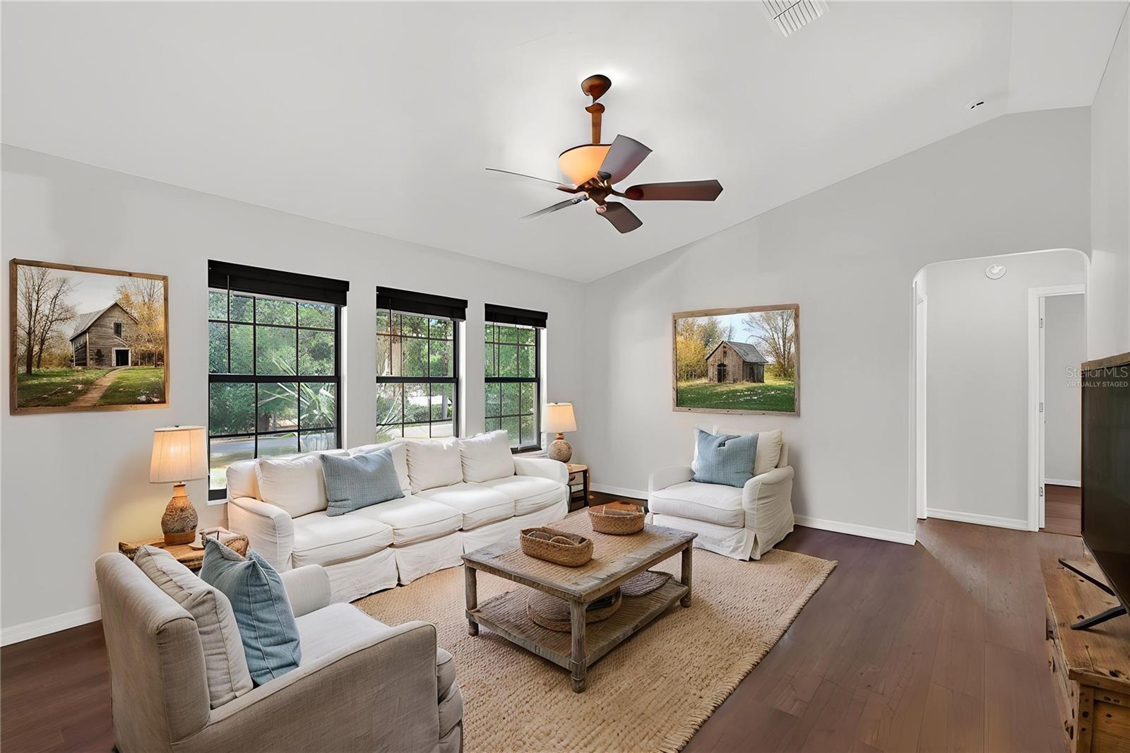 25302 GLEN EAGLES ST, SORRENTO, FL, 32776