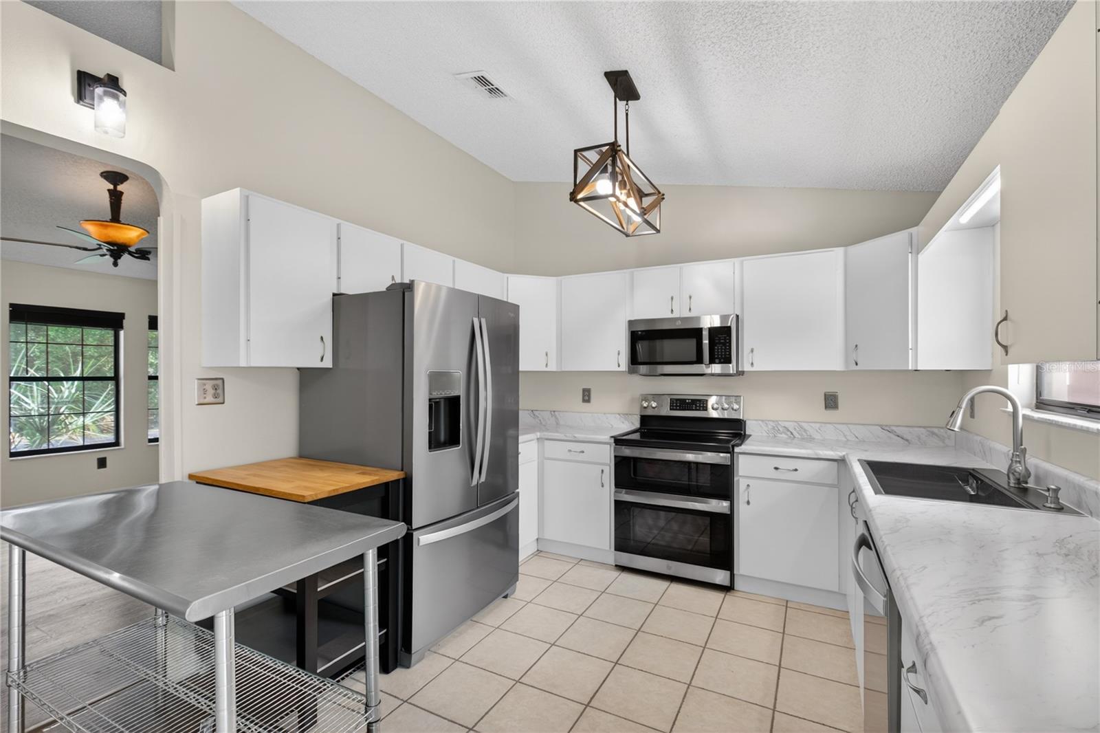 25302 GLEN EAGLES ST, SORRENTO, FL, 32776