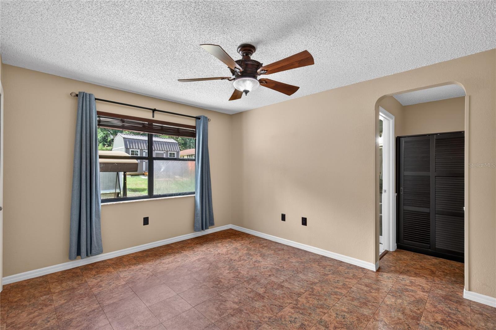 25302 GLEN EAGLES ST, SORRENTO, FL, 32776