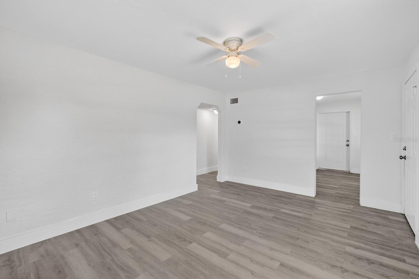 2425 ANASTASIA DR, SOUTH DAYTONA, FL, 32119