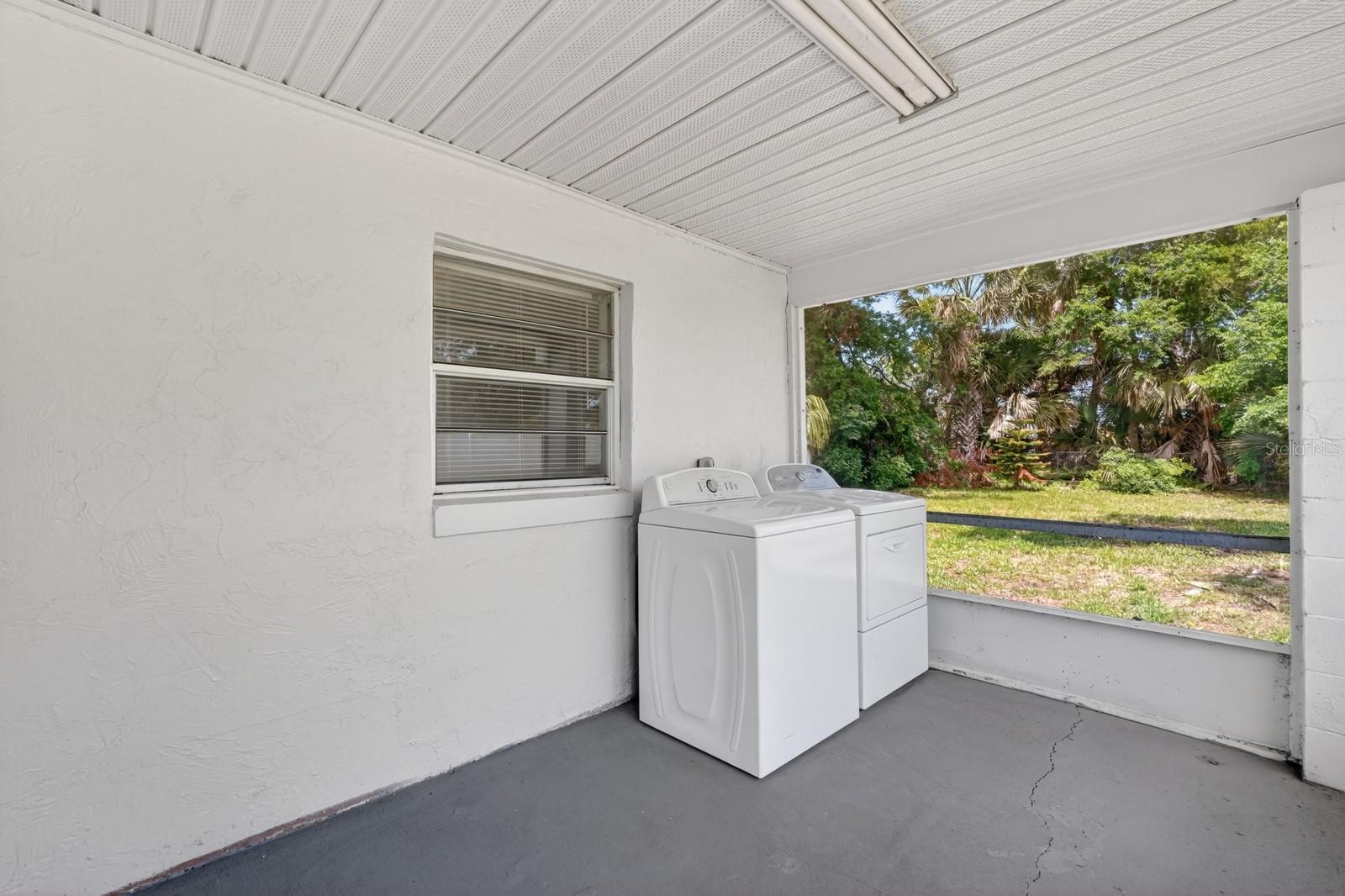 2425 ANASTASIA DR, SOUTH DAYTONA, FL, 32119