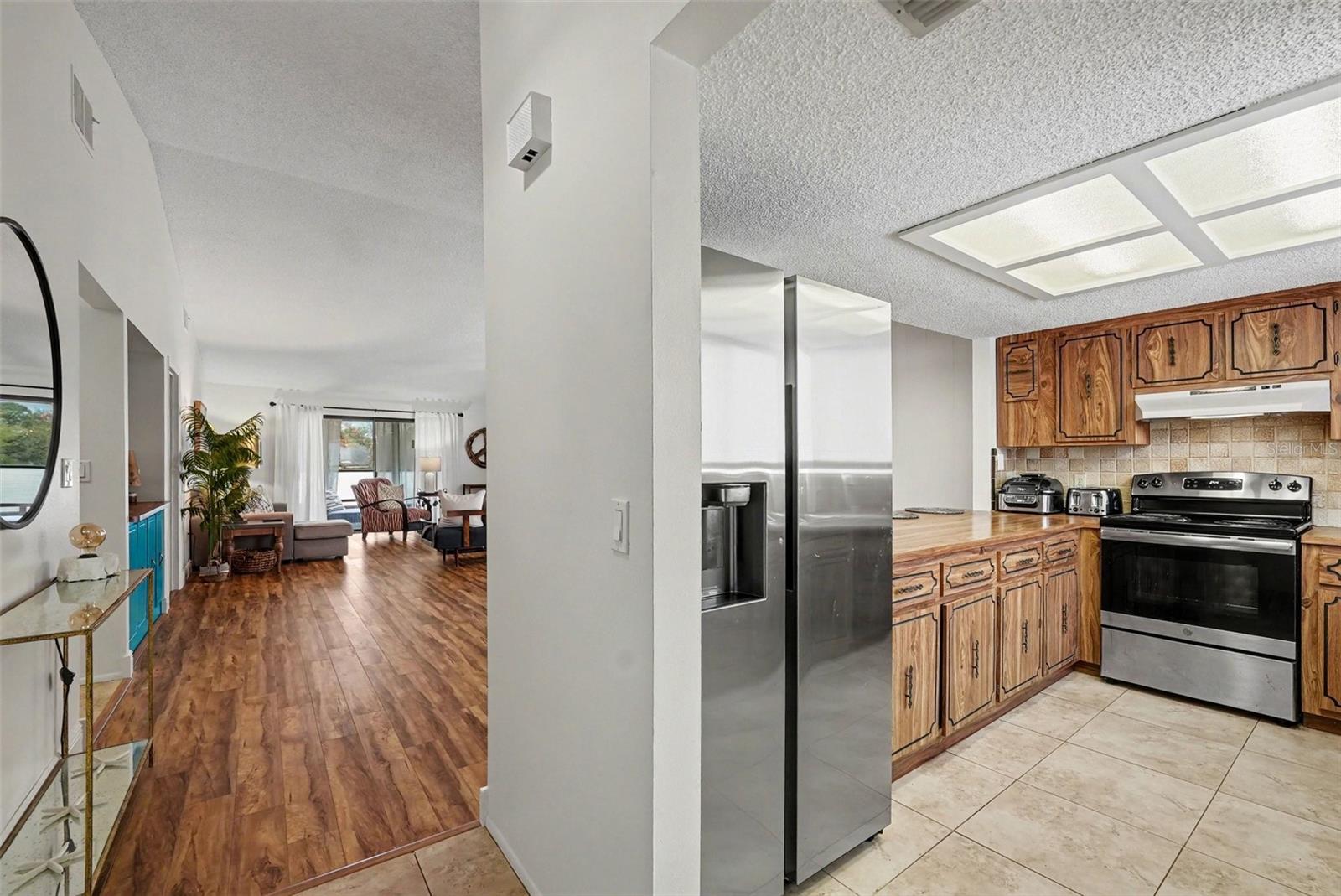9990 EAGLES POINT CIR #4, PORT RICHEY, FL, 34668