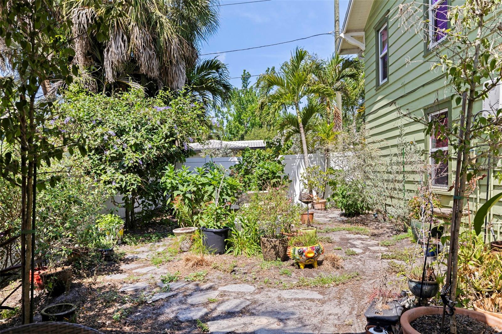 1260 10TH ST N, ST PETERSBURG, FL, 33705