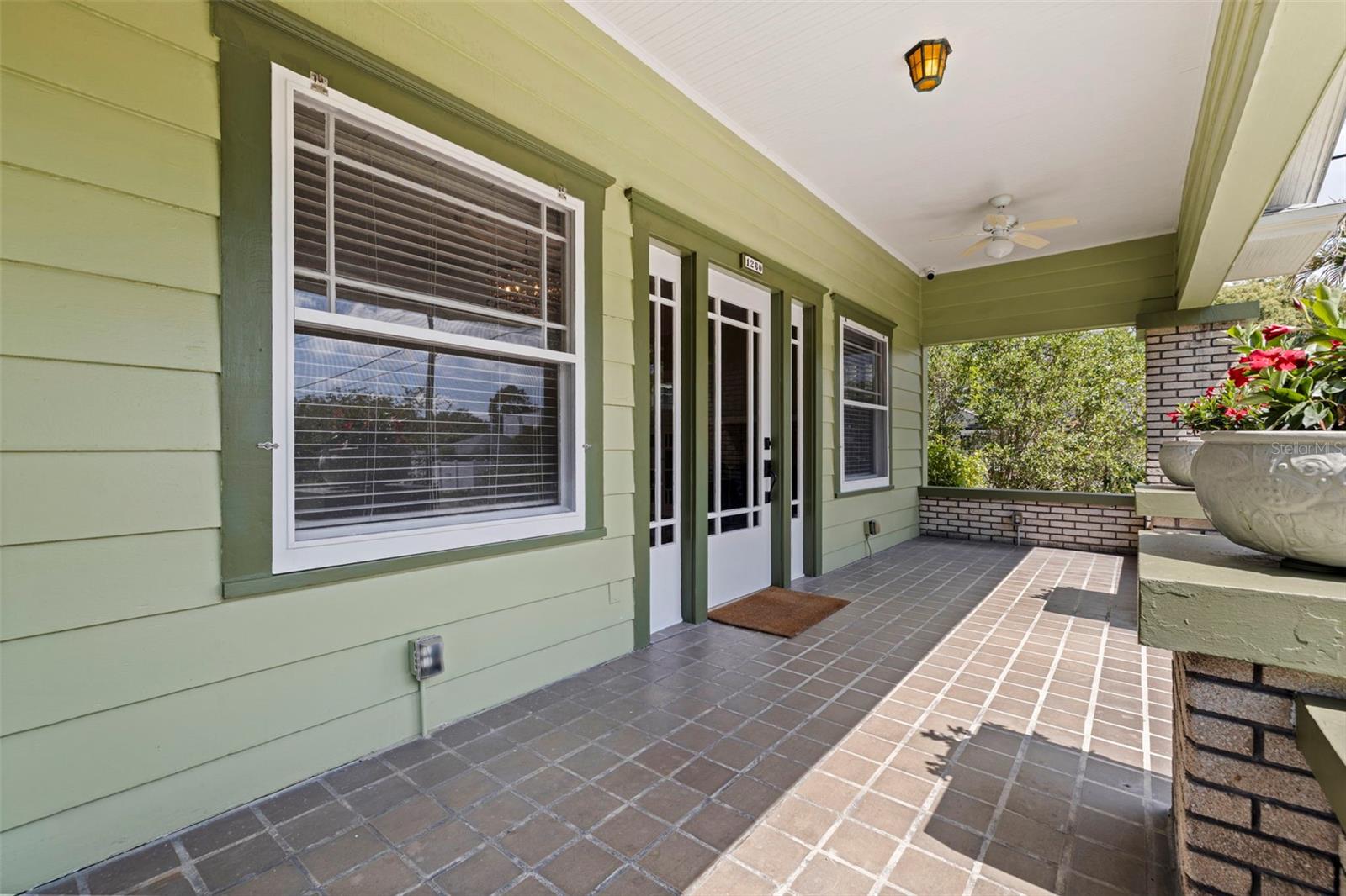 1260 10TH ST N, ST PETERSBURG, FL, 33705