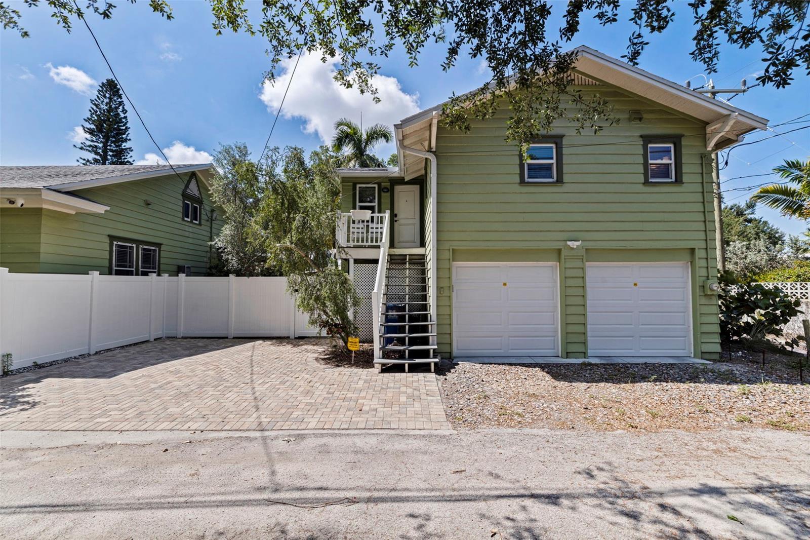 1260 10TH ST N, ST PETERSBURG, FL, 33705