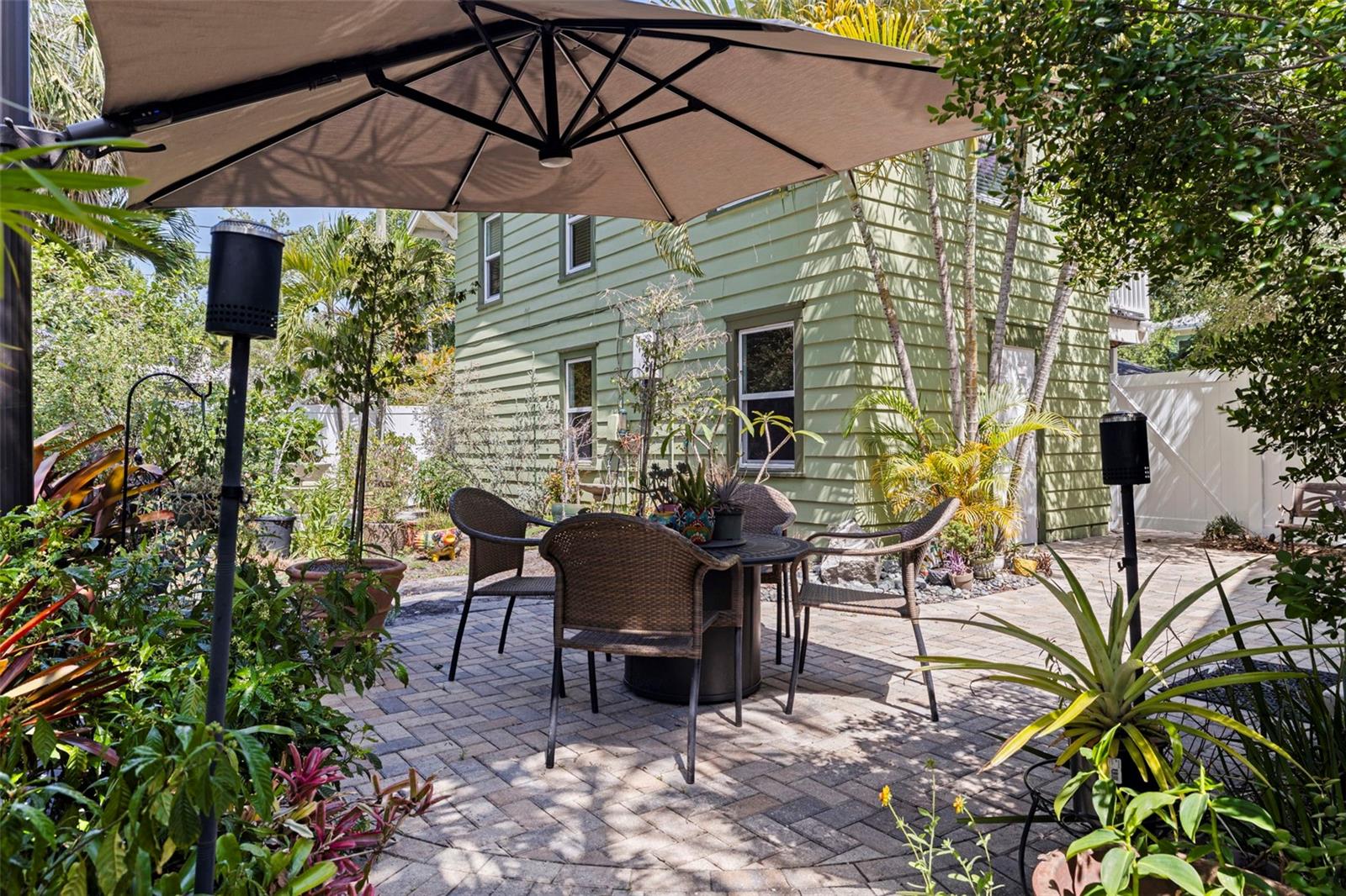 1260 10TH ST N, ST PETERSBURG, FL, 33705