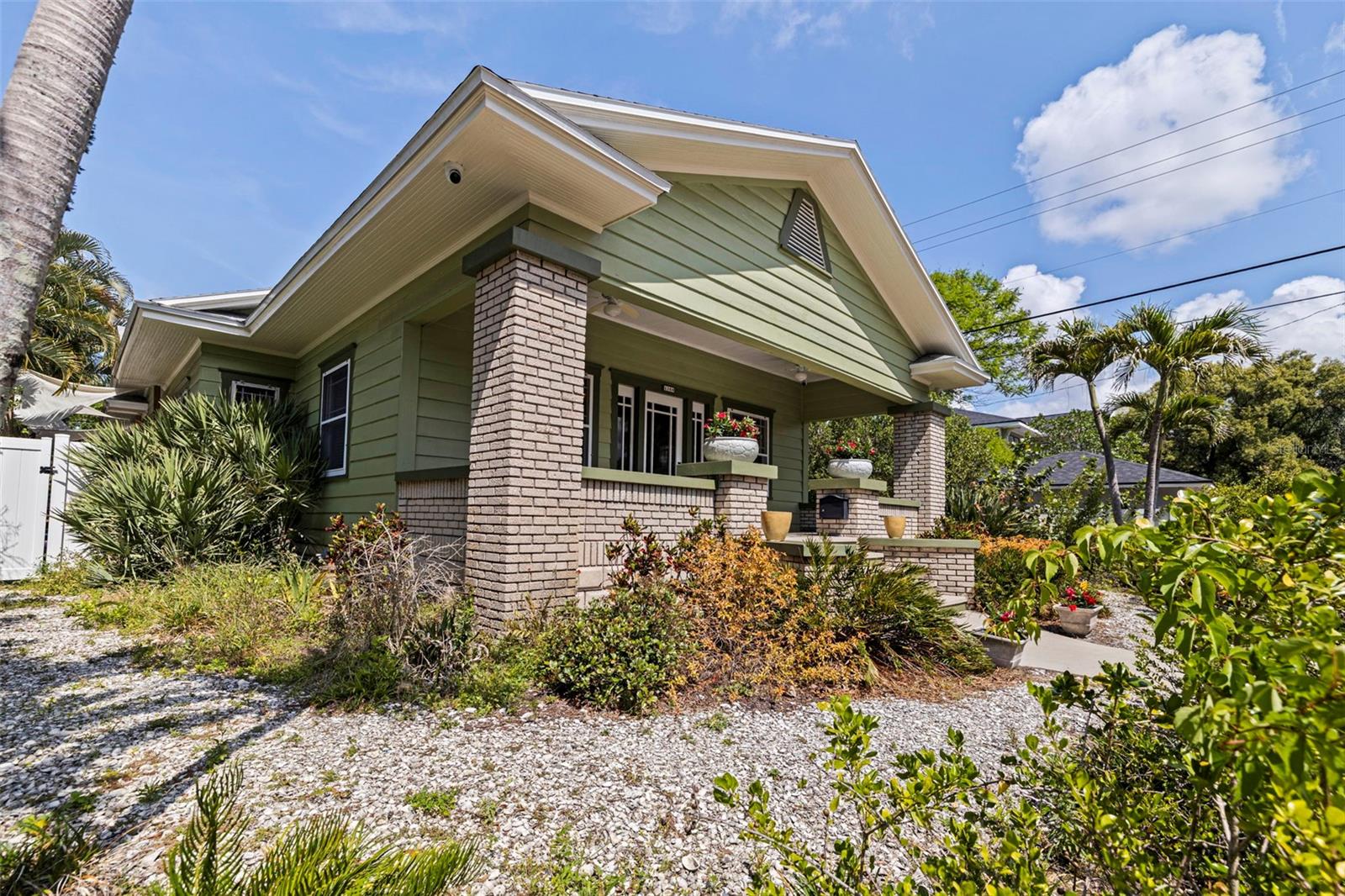 1260 10TH ST N, ST PETERSBURG, FL, 33705