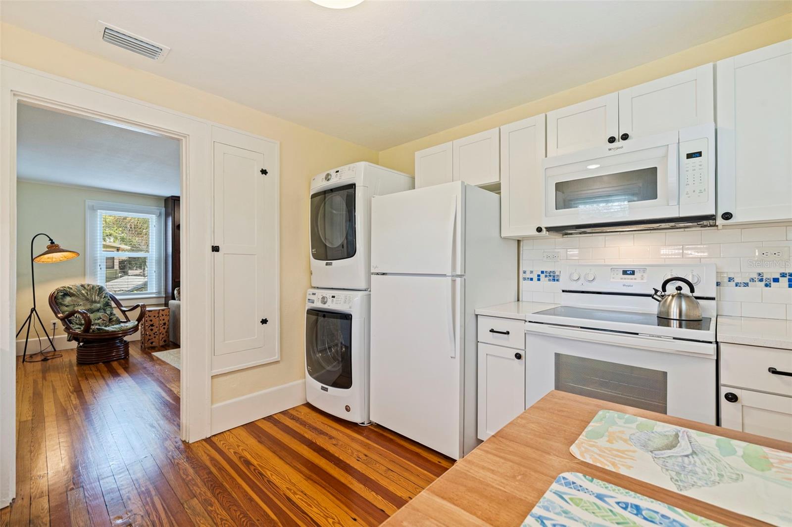 1260 10TH ST N, ST PETERSBURG, FL, 33705