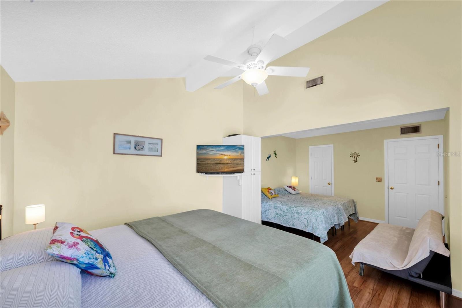 247 REX PL #H, MADEIRA BEACH, FL, 33708