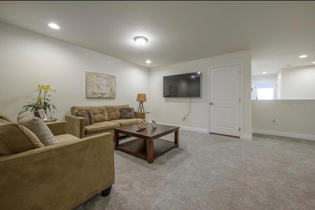 10128 NEWEL VALLEY LOOP, RIVERVIEW, FL, 33569