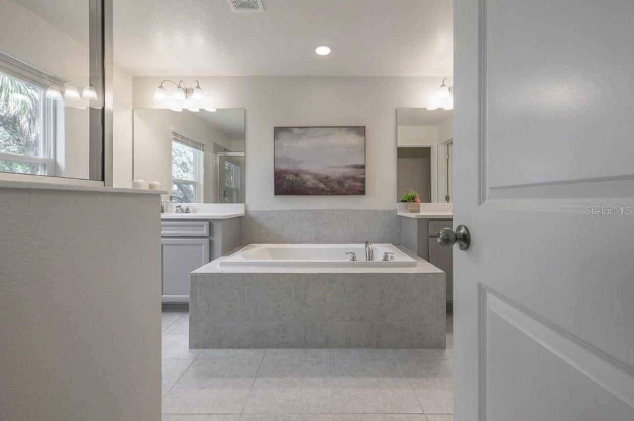 10128 NEWEL VALLEY LOOP, RIVERVIEW, FL, 33569