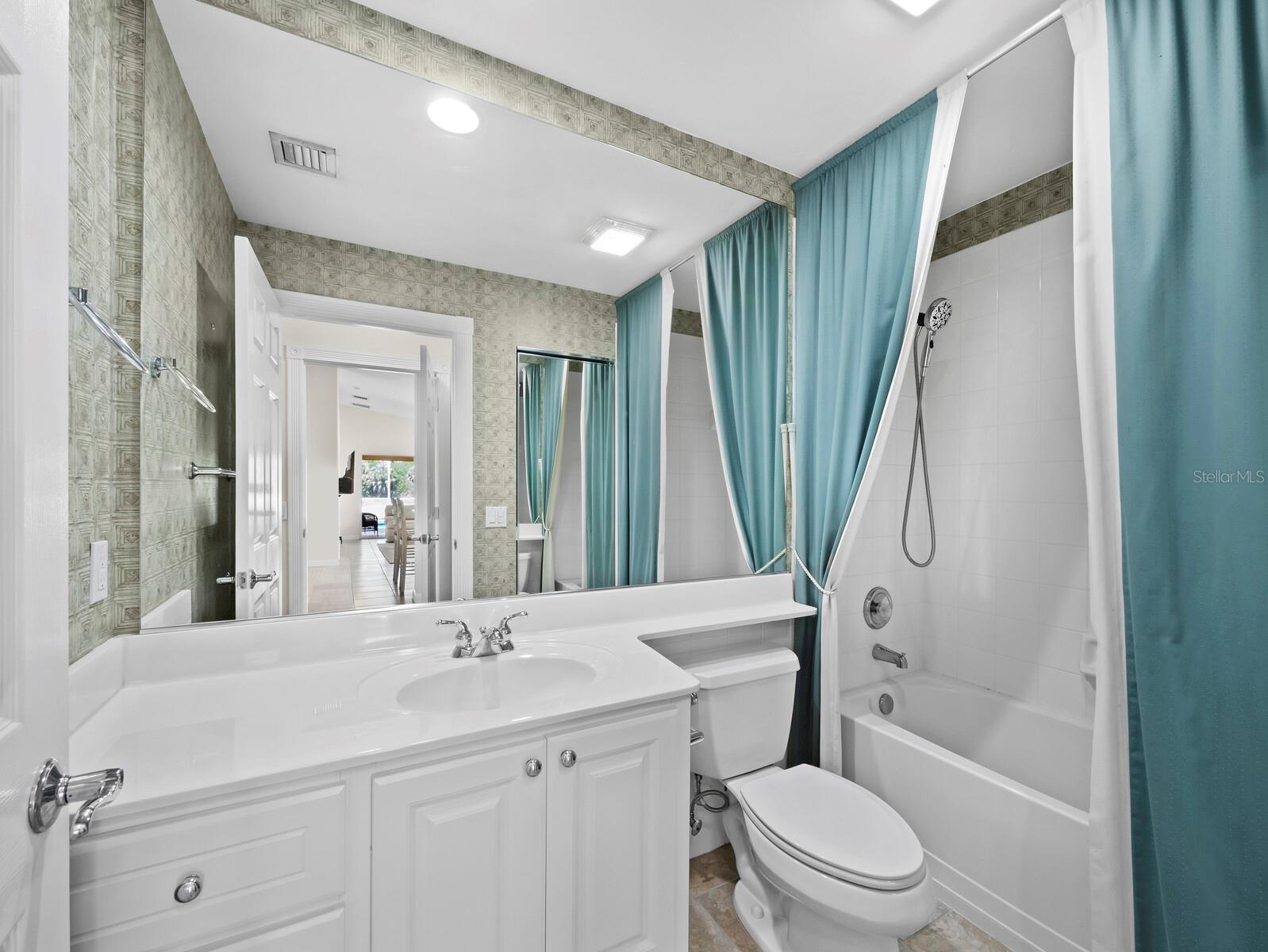 5967 BENEVENTO DR, SARASOTA, FL, 34238