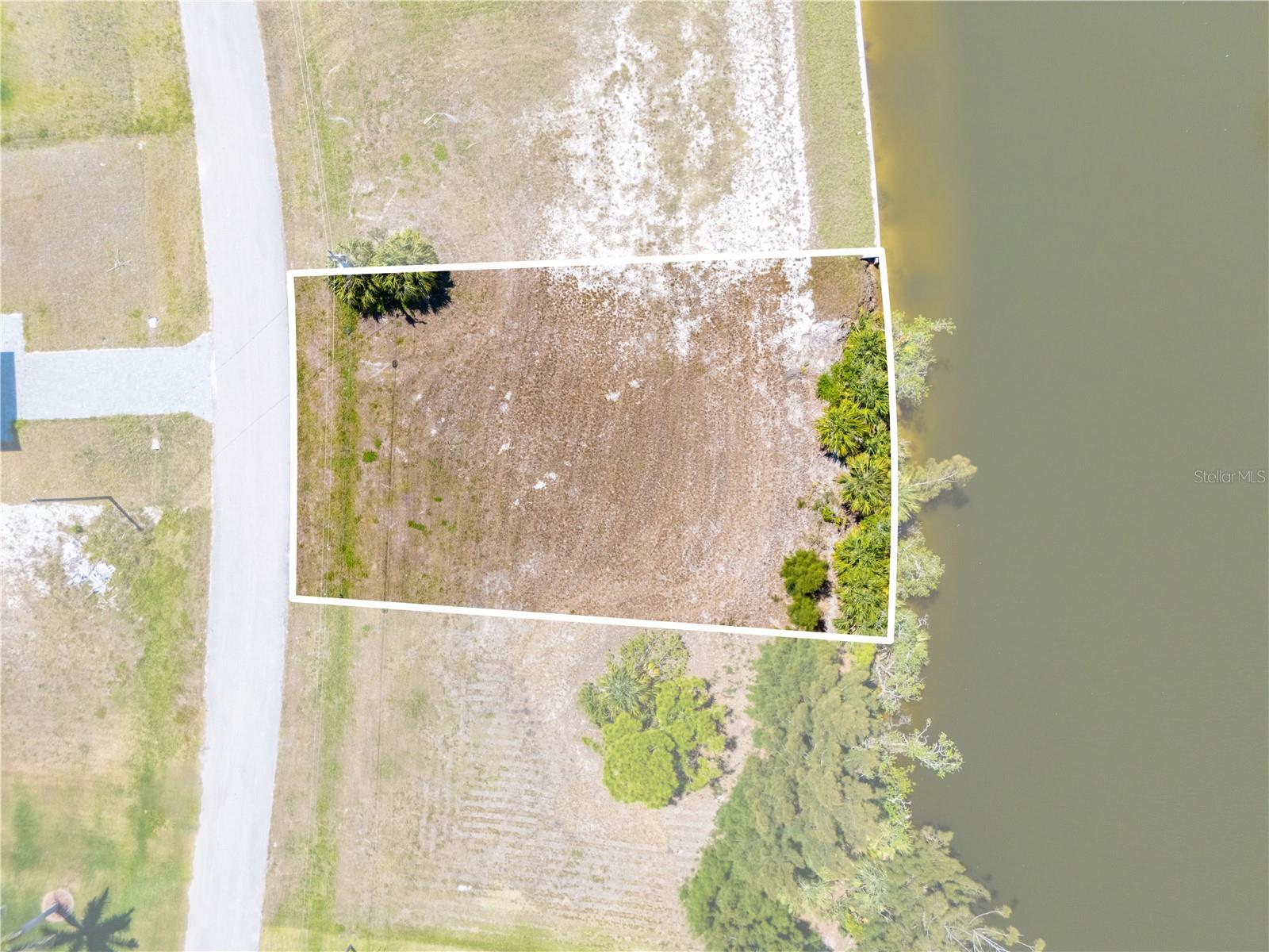 2306 NW 37TH PL, CAPE CORAL, FL, 33993