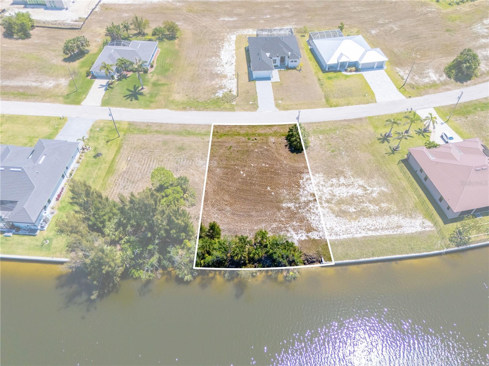 2306 NW 37TH PL, CAPE CORAL, FL, 33993