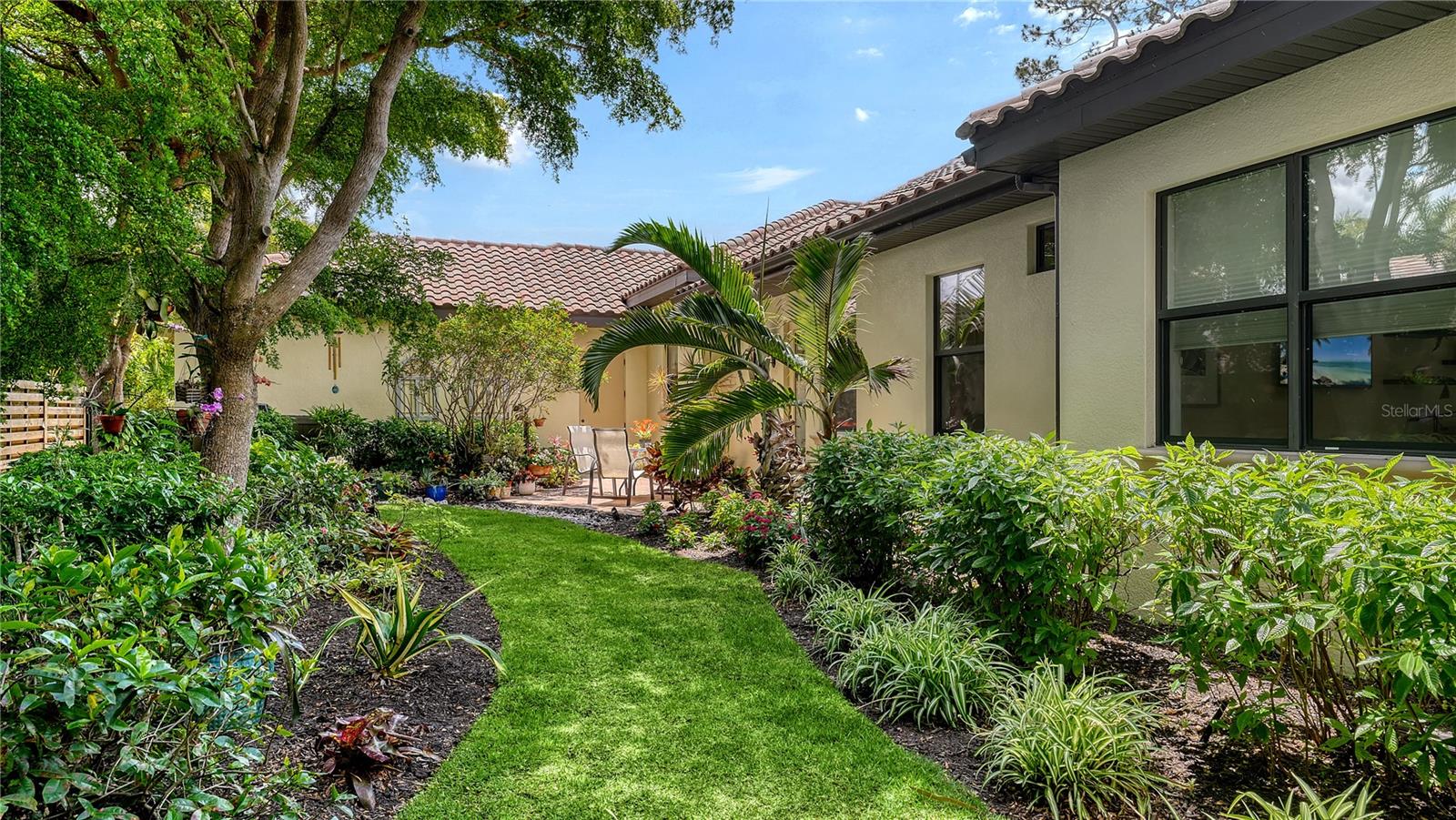 1885 CLEMATIS ST, SARASOTA, FL, 34239