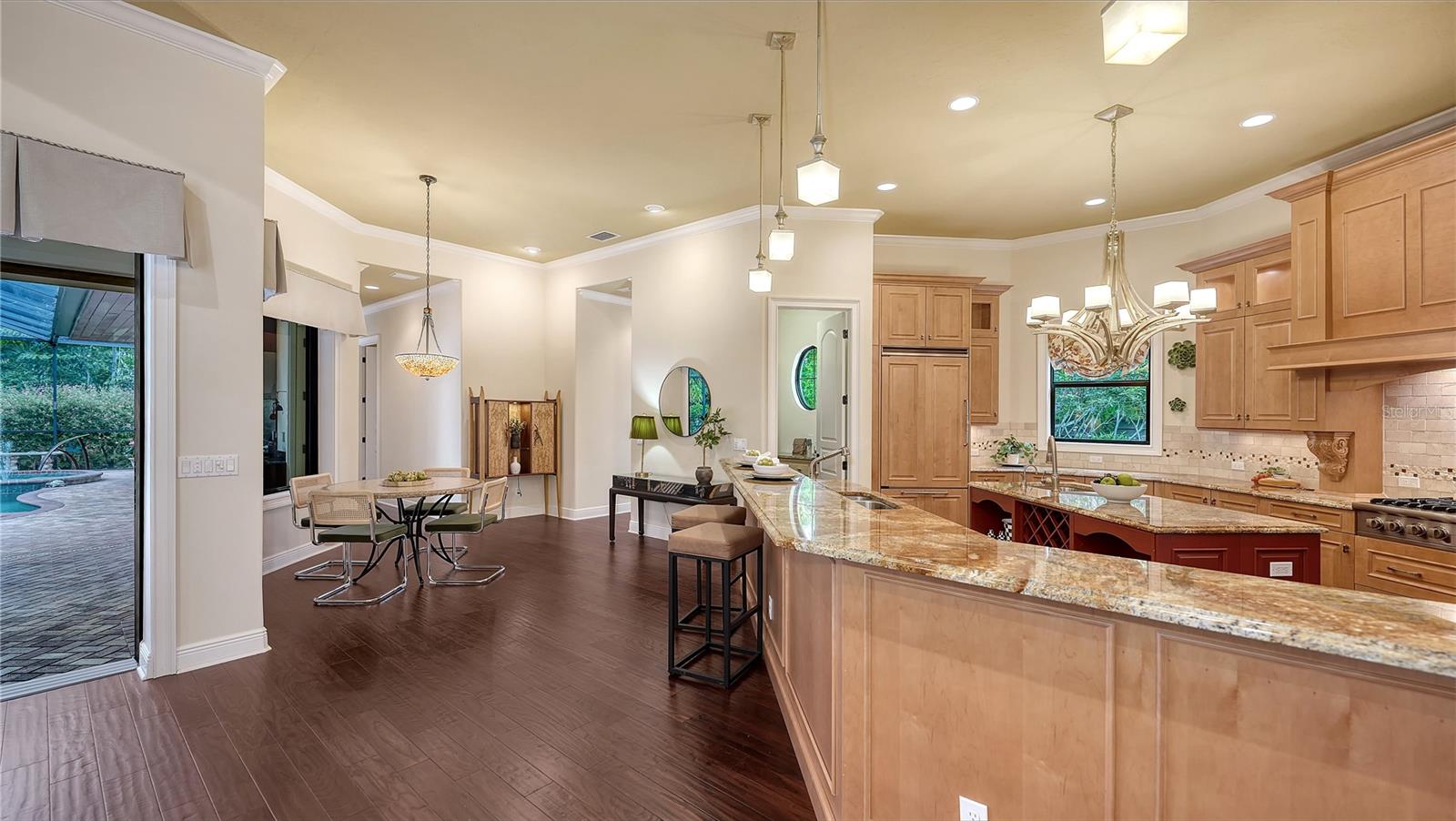 1885 CLEMATIS ST, SARASOTA, FL, 34239