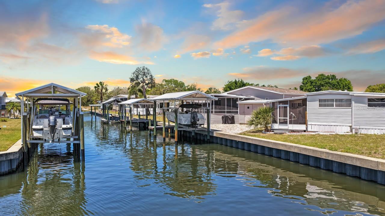 164 S SAINT THOMAS CIR, APOLLO BEACH, FL, 33572