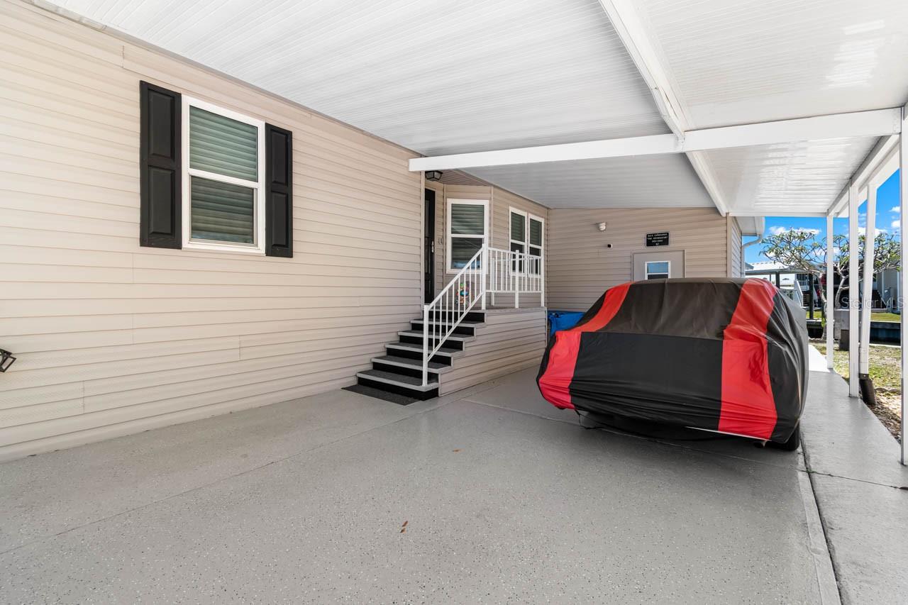 164 S SAINT THOMAS CIR, APOLLO BEACH, FL, 33572