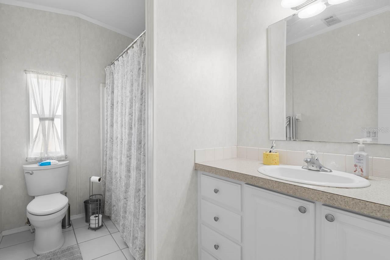 164 S SAINT THOMAS CIR, APOLLO BEACH, FL, 33572