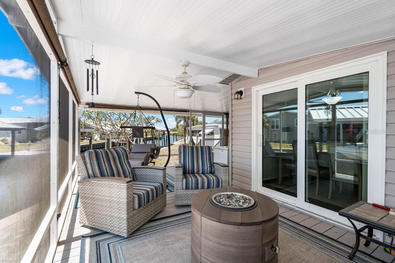 164 S SAINT THOMAS CIR, APOLLO BEACH, FL, 33572