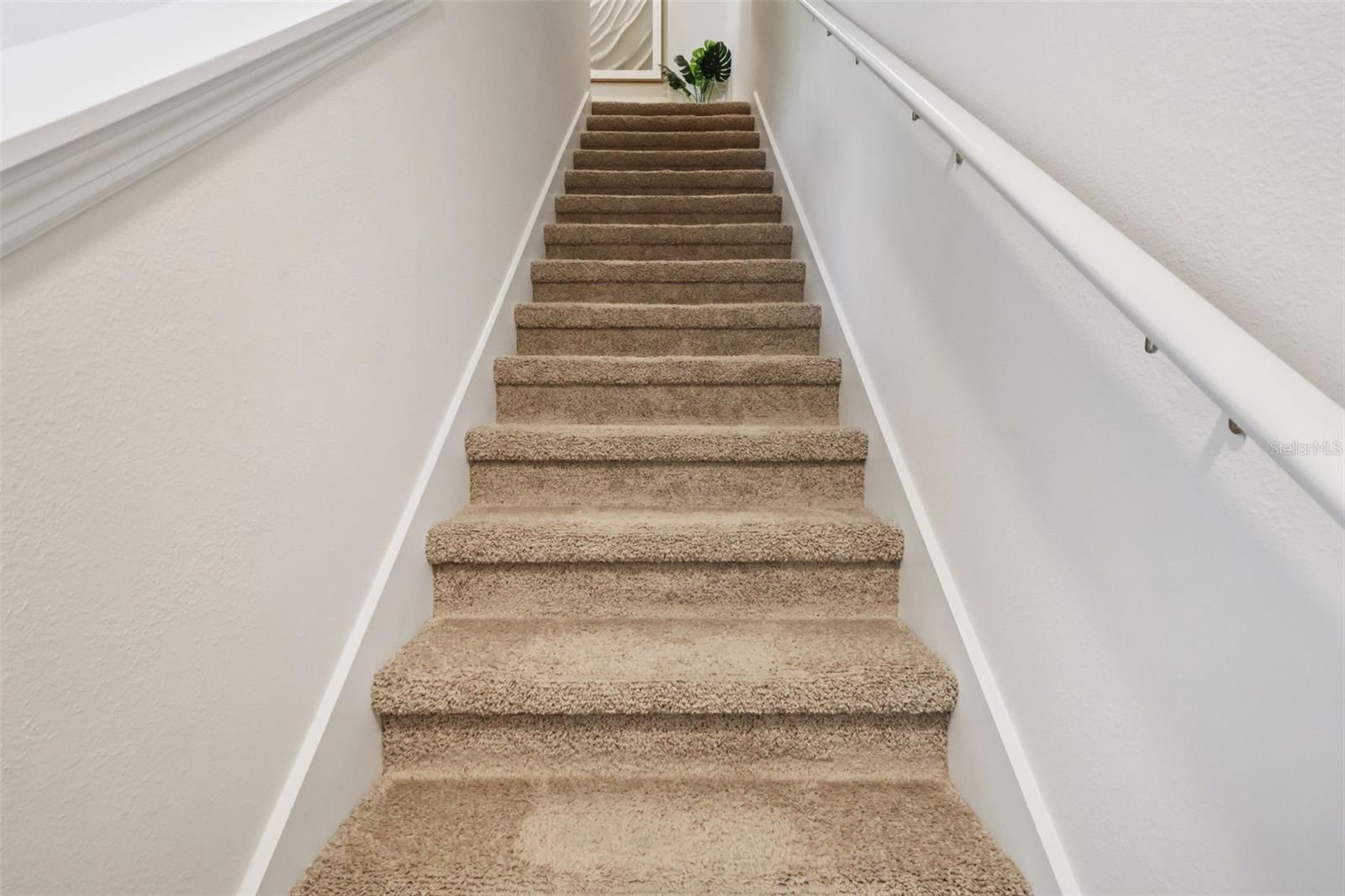 2541 OLYMPIC CT, DAVENPORT, FL, 33837