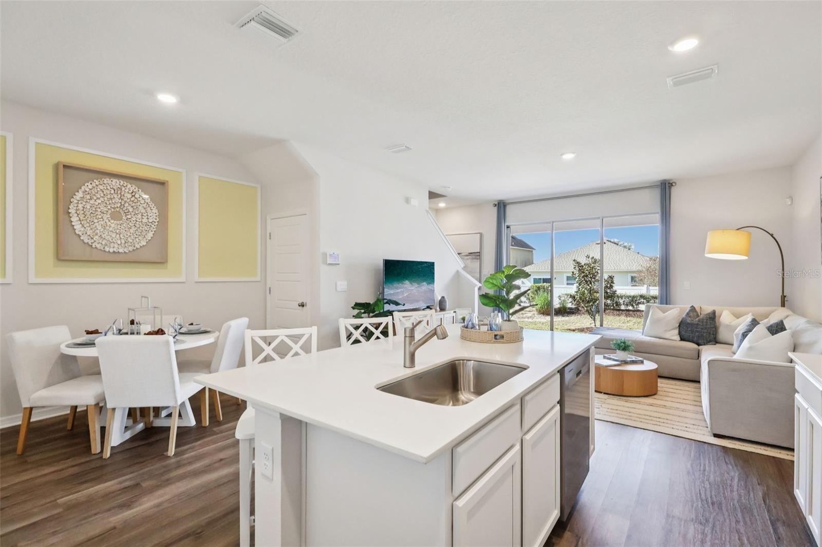 2541 OLYMPIC CT, DAVENPORT, FL, 33837