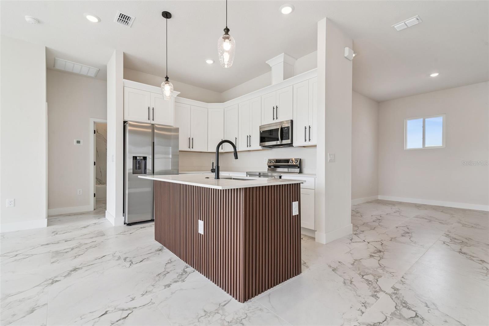 10281 SE 67TH TER, BELLEVIEW, FL, 34420