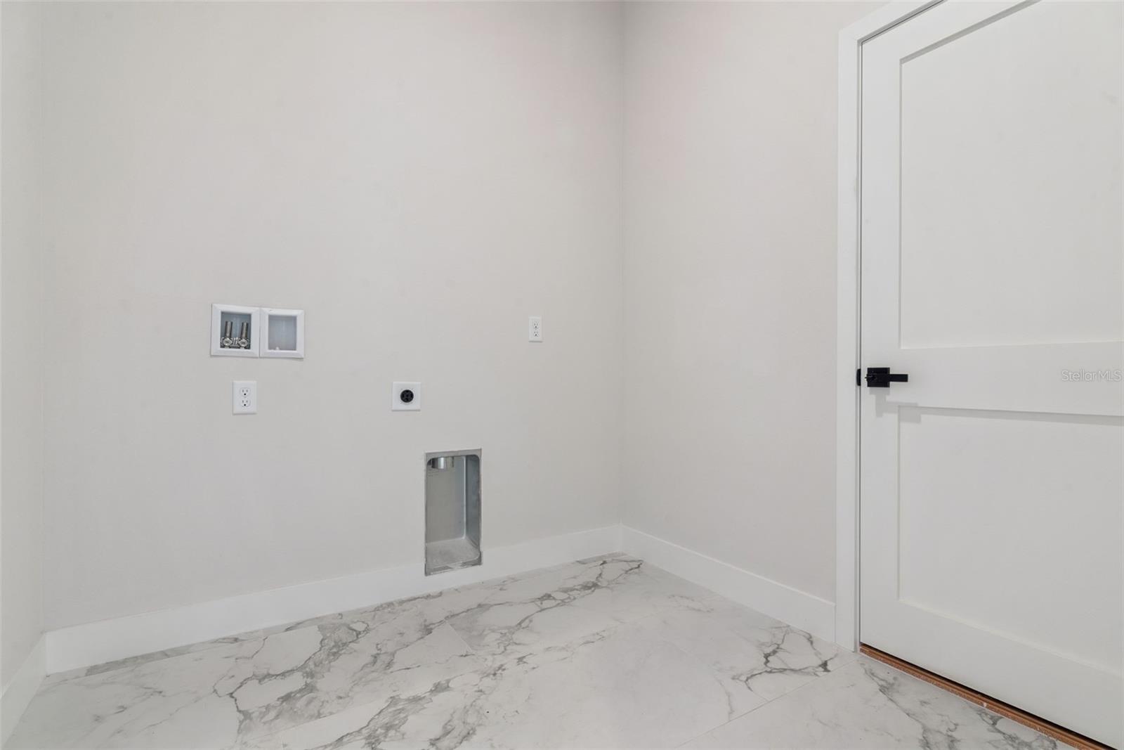 10281 SE 67TH TER, BELLEVIEW, FL, 34420