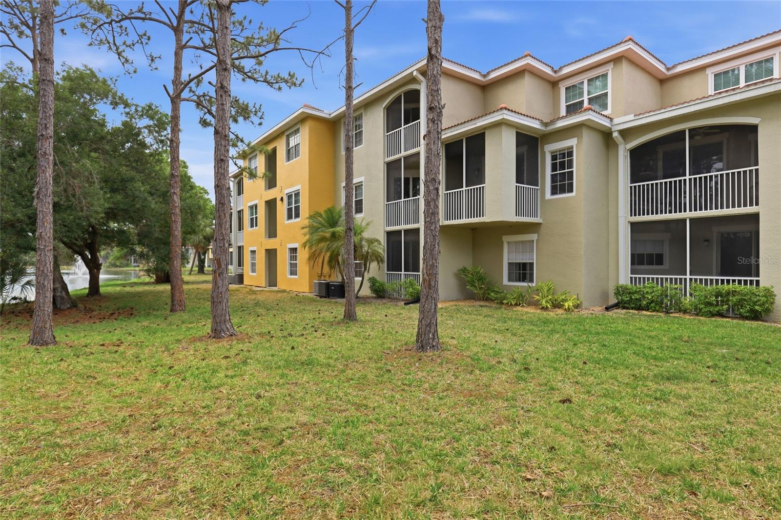 5600 BENTGRASS DR #8-107, SARASOTA, FL, 34235