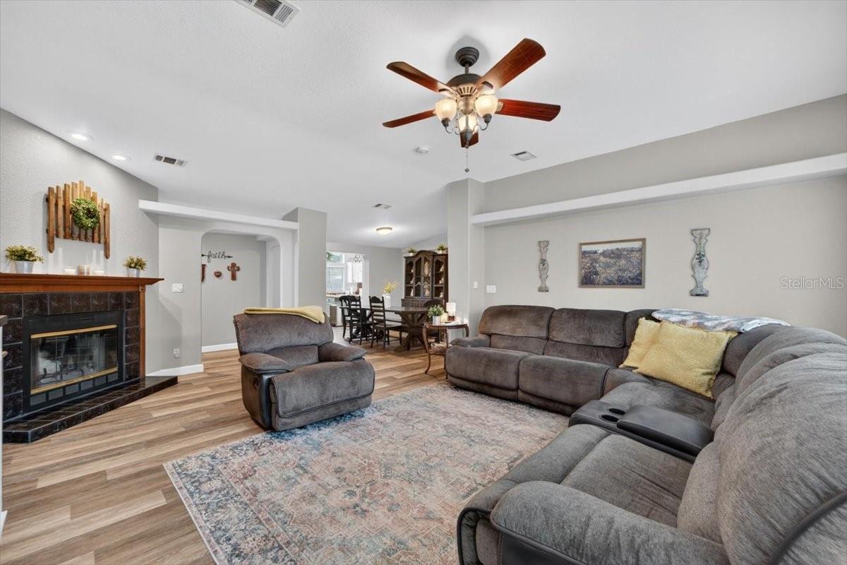 15623 ALDERMAN TURNER RD, WIMAUMA, FL, 33598