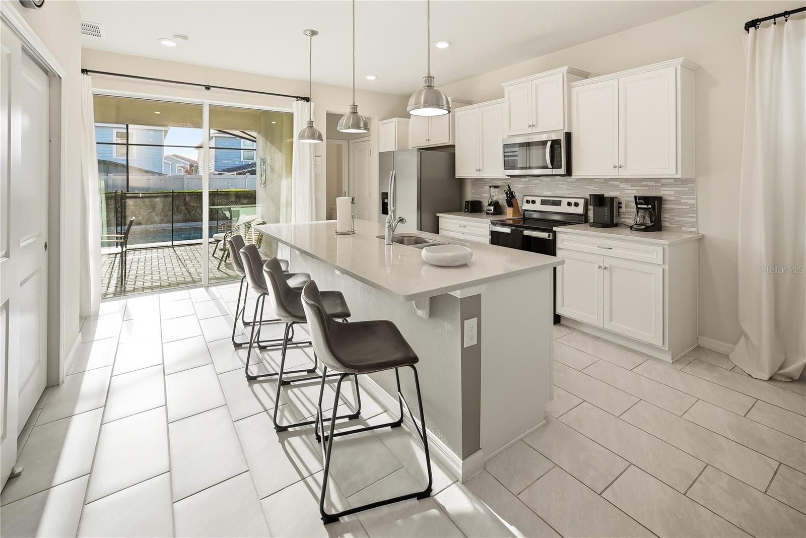 1177 ALOHA BLVD, DAVENPORT, FL, 33897