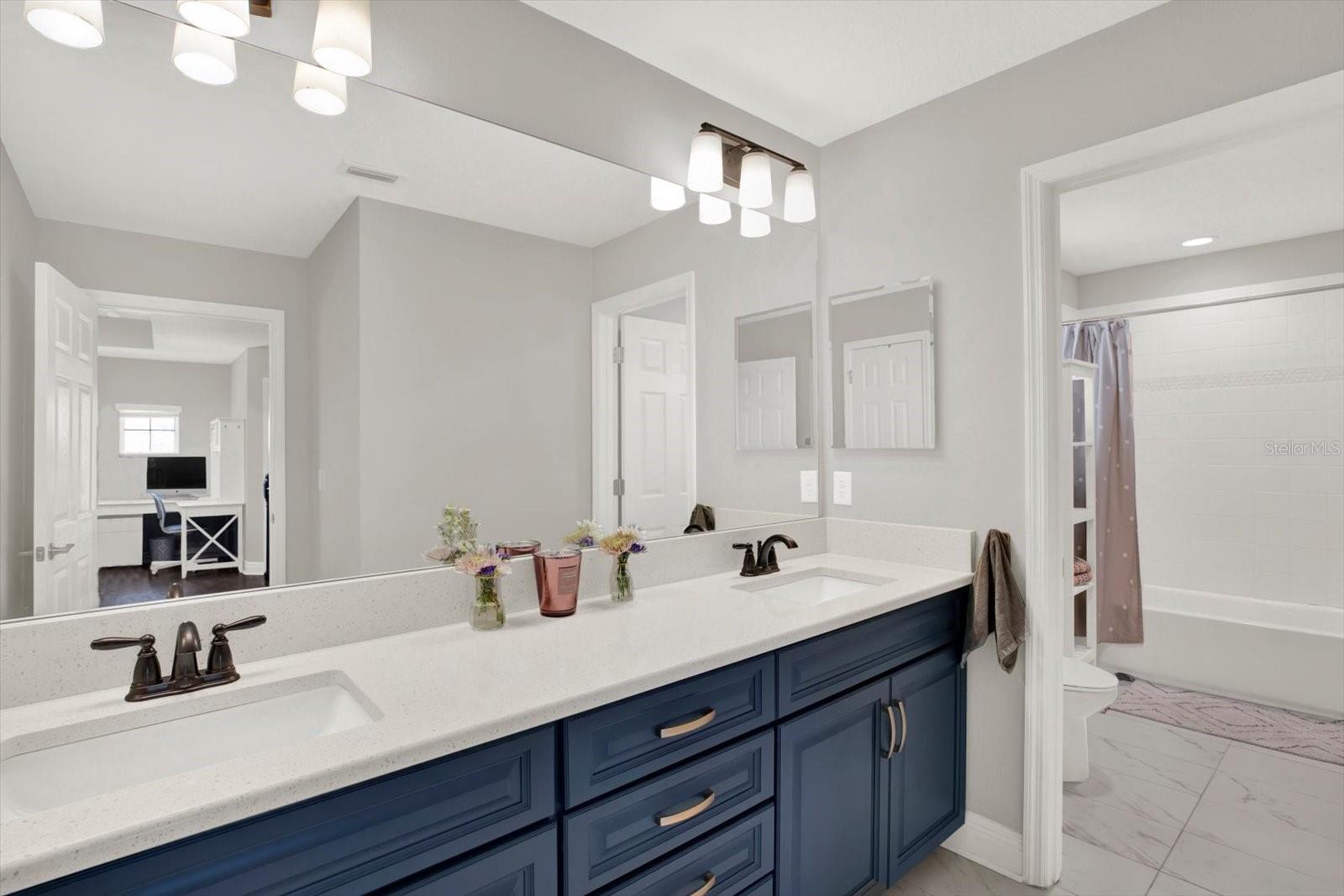 31601 HOLTON CT, WESLEY CHAPEL, FL, 33545