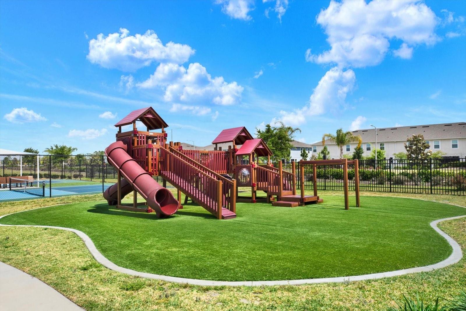 31601 HOLTON CT, WESLEY CHAPEL, FL, 33545