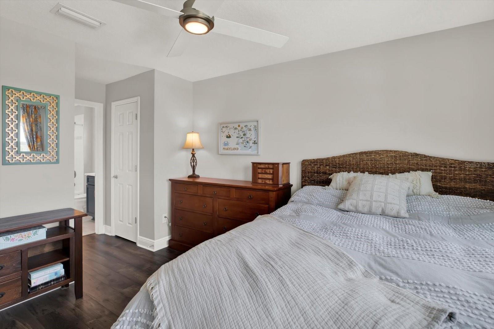 31601 HOLTON CT, WESLEY CHAPEL, FL, 33545