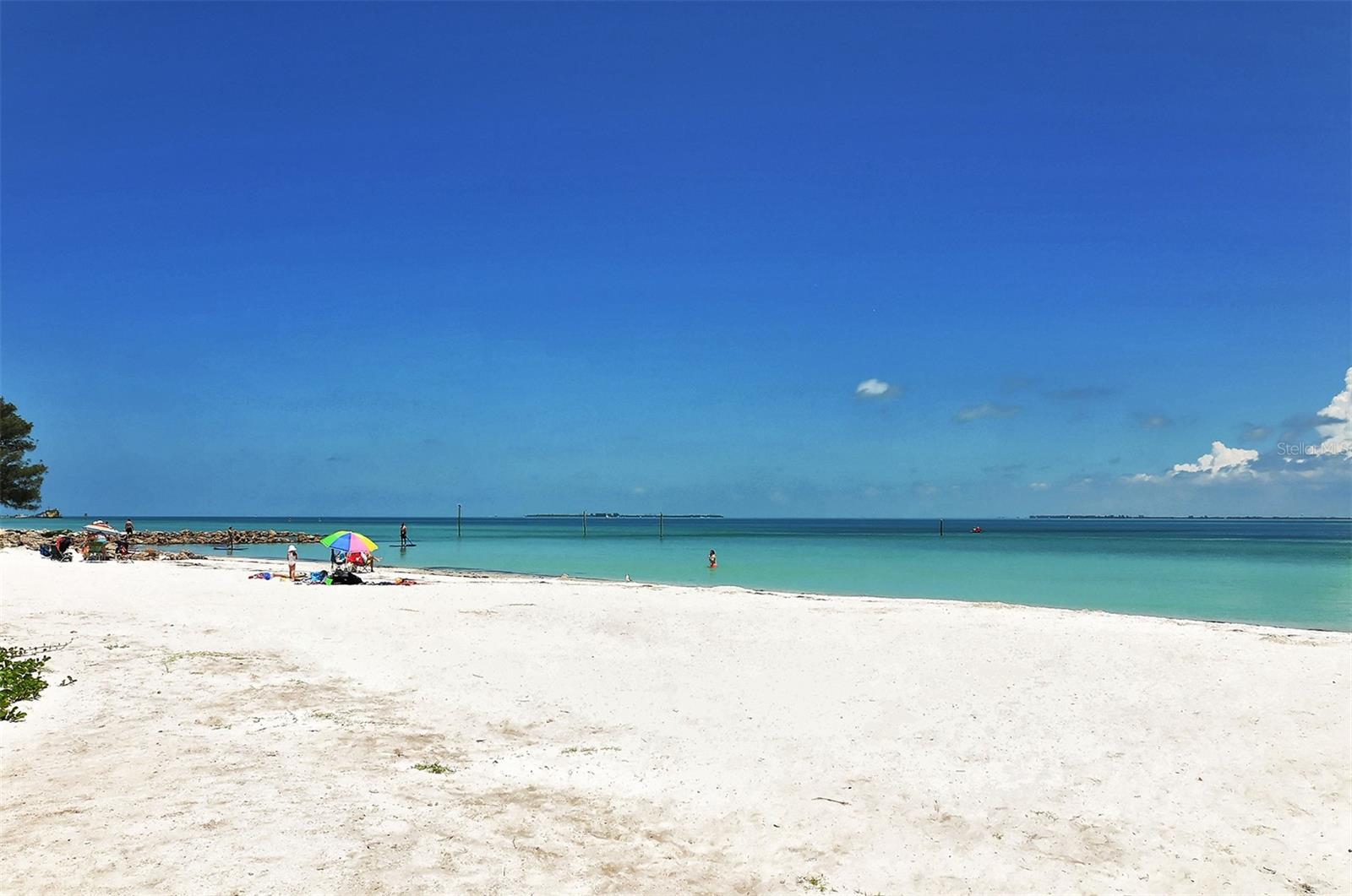 6921 HOLMES BLVD, BRADENTON BEACH, FL, 34217