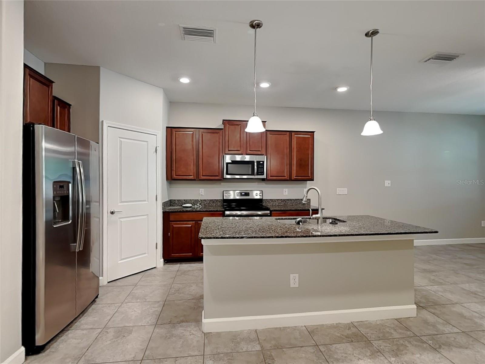 BRIDGE HAVEN-PH 2, TAMPA, FL, 33625