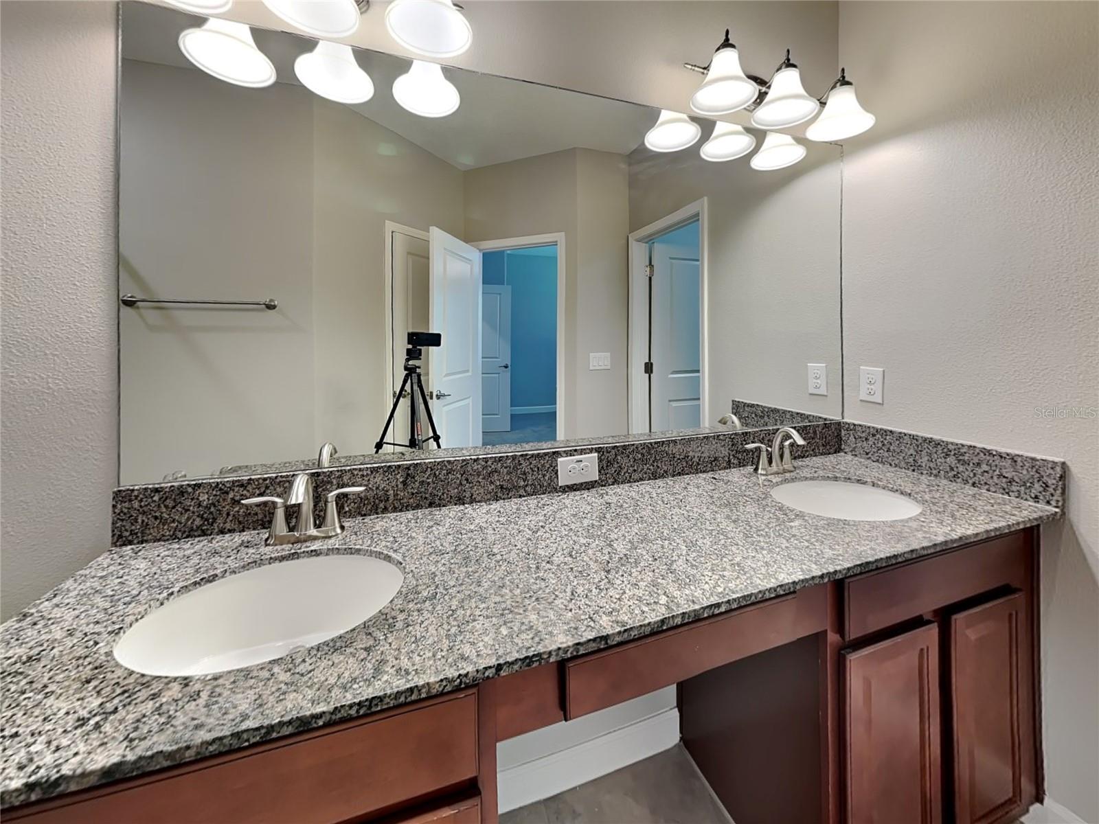 BRIDGE HAVEN-PH 2, TAMPA, FL, 33625