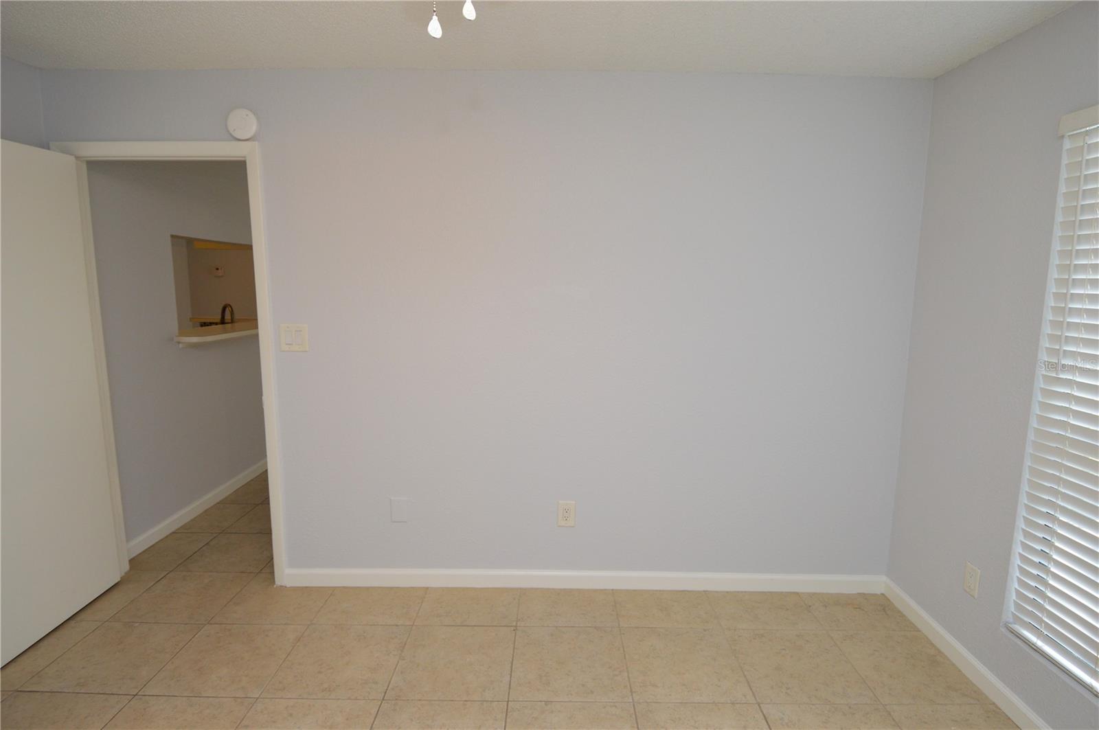 8645 FANCY FINCH DR #104, TAMPA, FL, 33614