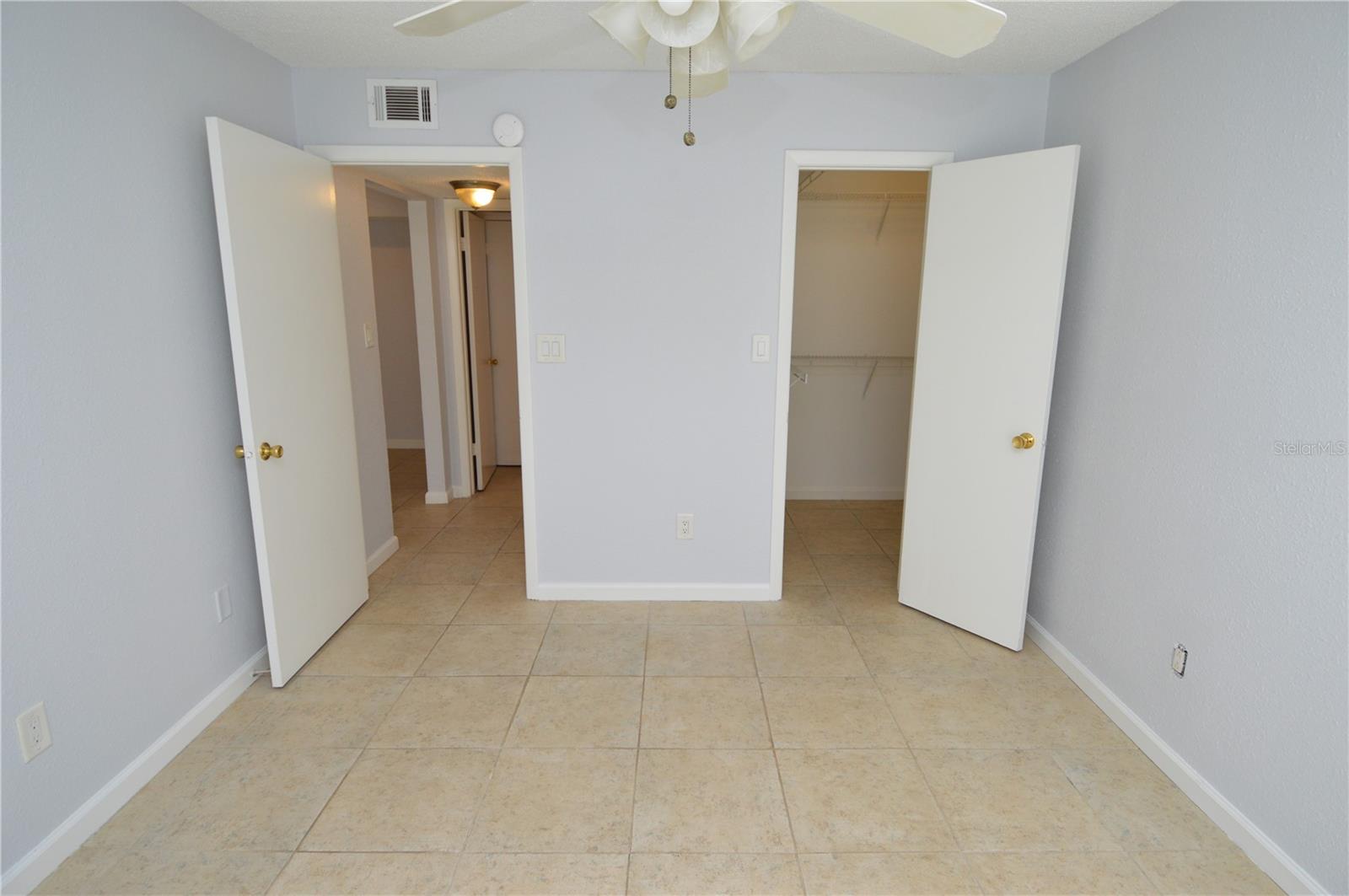 8645 FANCY FINCH DR #104, TAMPA, FL, 33614