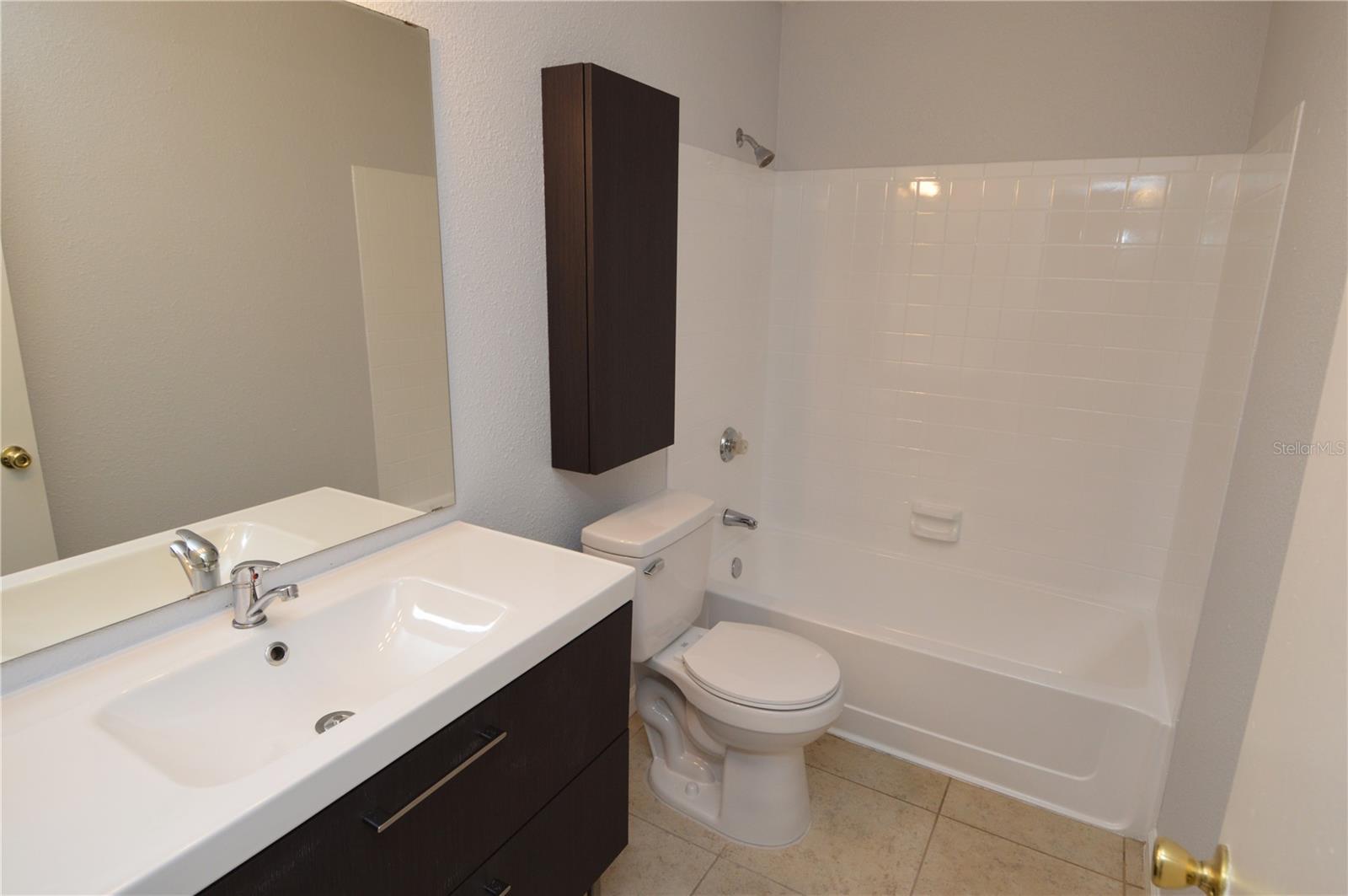 8645 FANCY FINCH DR #104, TAMPA, FL, 33614