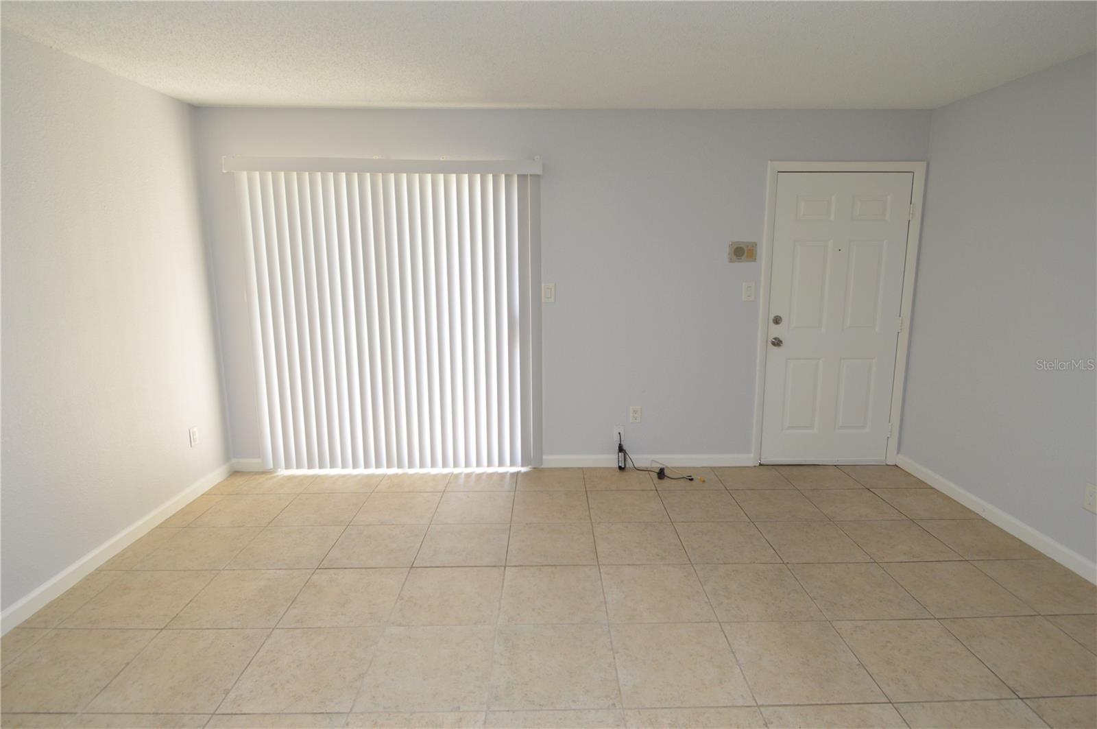 8645 FANCY FINCH DR #104, TAMPA, FL, 33614